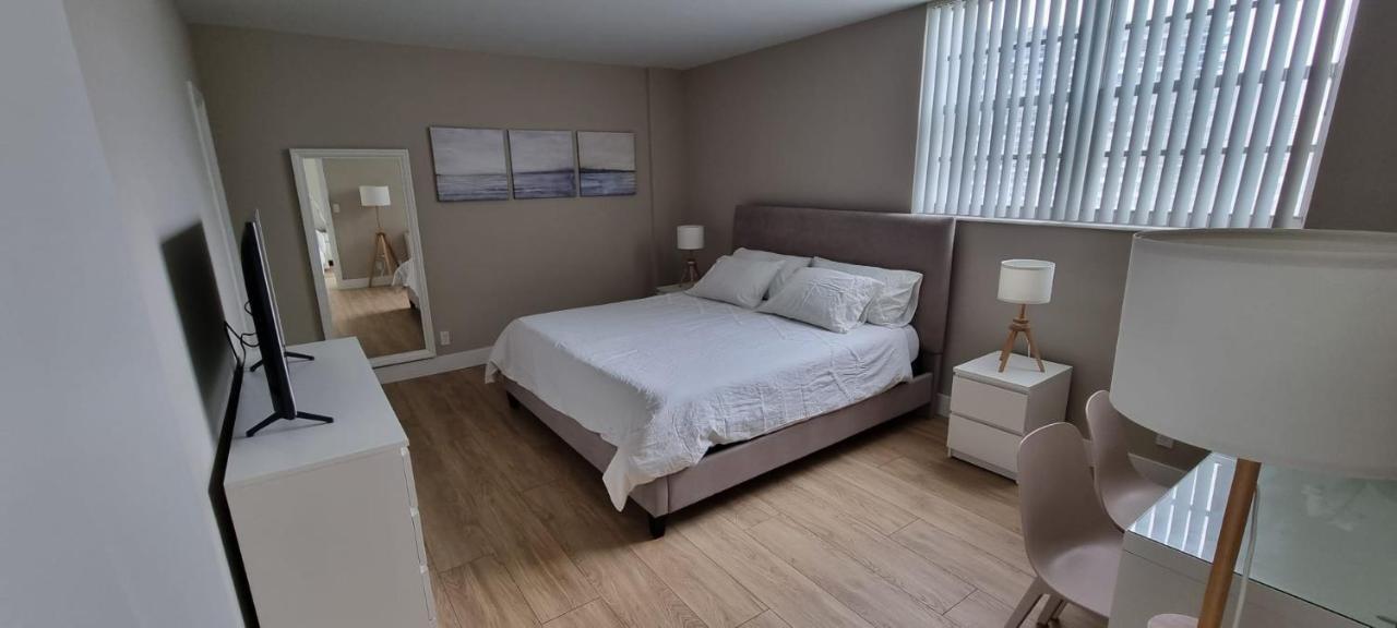 New Luxury Apartment 2Br 2Ba Direct Beach Access ハリウッド エクステリア 写真