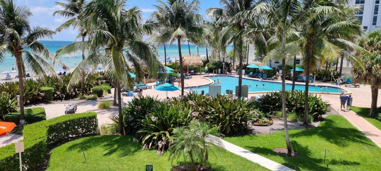 New Luxury Apartment 2Br 2Ba Direct Beach Access ハリウッド エクステリア 写真
