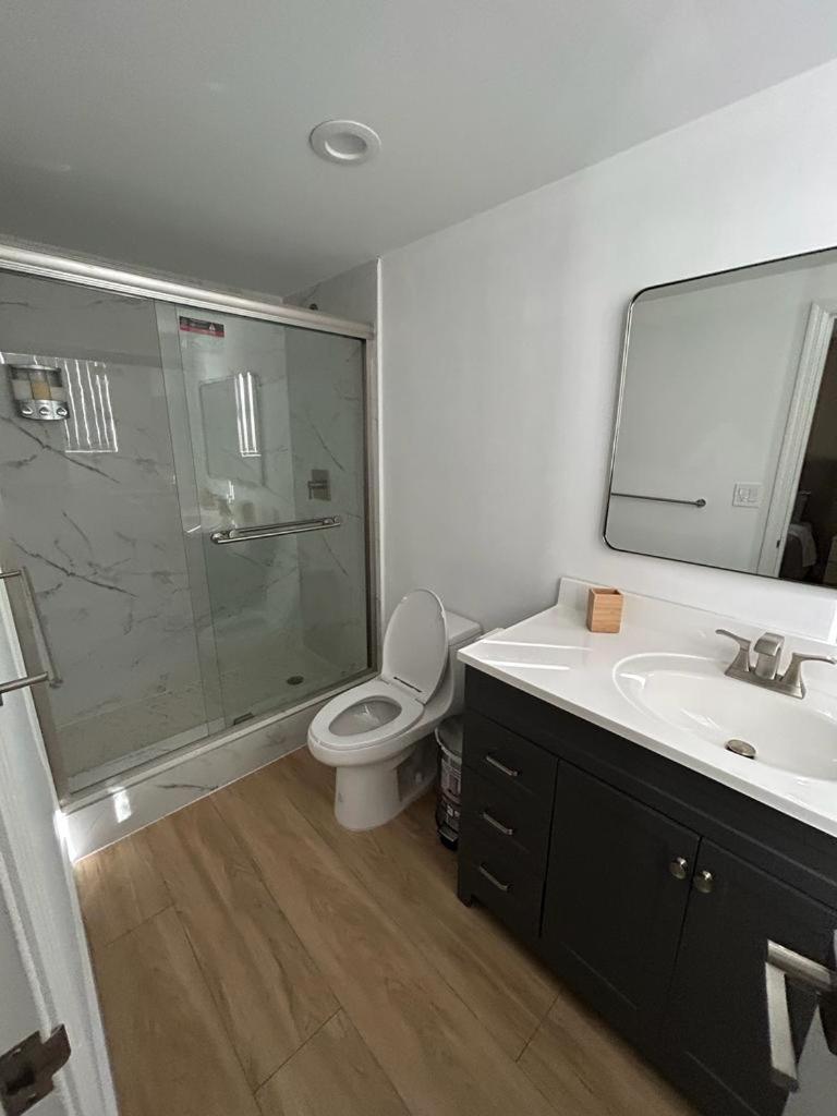 New Luxury Apartment 2Br 2Ba Direct Beach Access ハリウッド エクステリア 写真